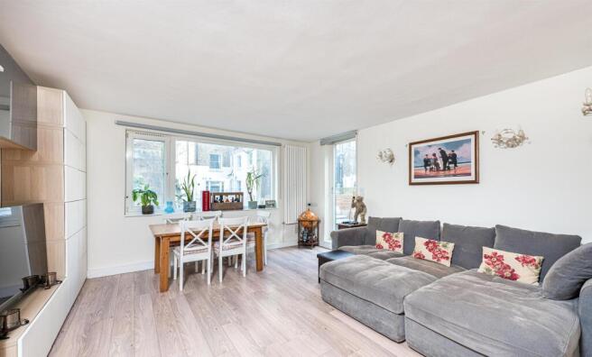 Gledhow Gardens 2_31-12-2. Low Res.jpg