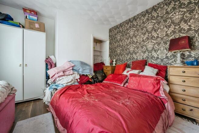 2 bed Semi-Detached for sale Image 11
