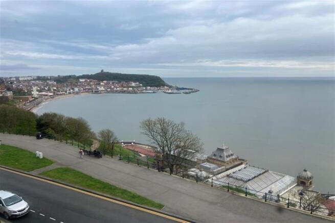 2 bed Flat for sale Image 12