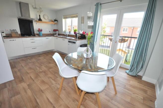 DINING KITCHEN