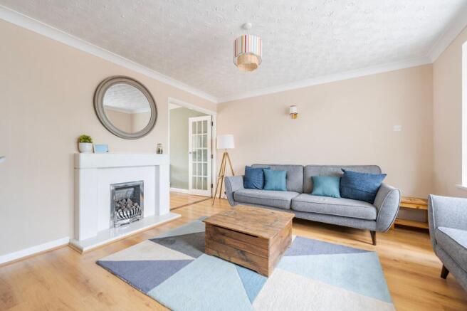 Conrad Road, Oulton Broad South photo 4