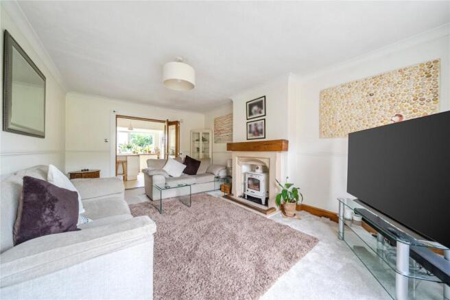 4 bed Semi-Detached for sale Image 11
