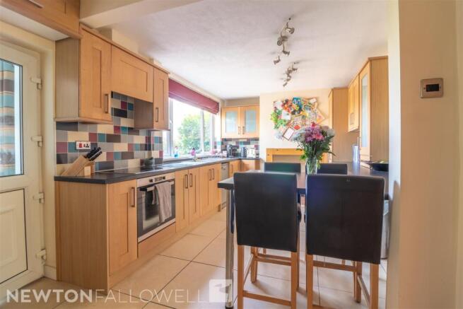 BREAKFAST KITCHEN