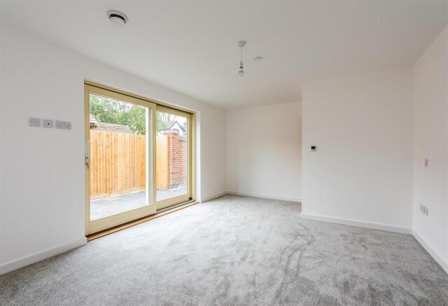 8313405-interior19.jpg