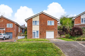 9, Thames Close, Warminster BA12 9QB