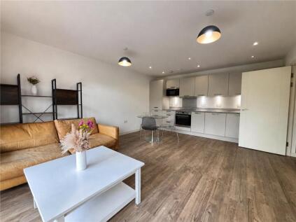 Blondin Way, London, SE16