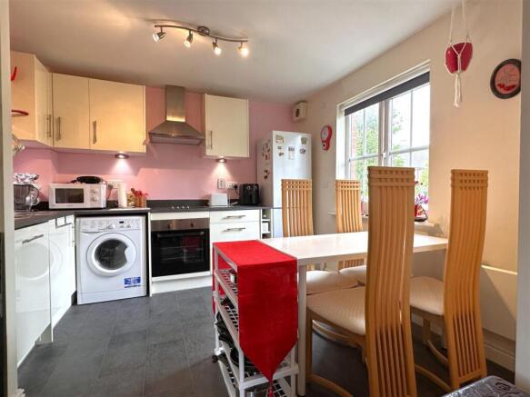 Modern Dining Kitchen 451