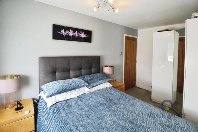 3 bed Semi-Detached for sale Image 8