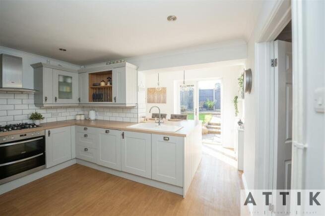 Attik-Halesworth-24.jpg