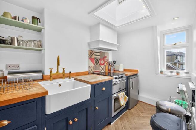 Kitchen (2)