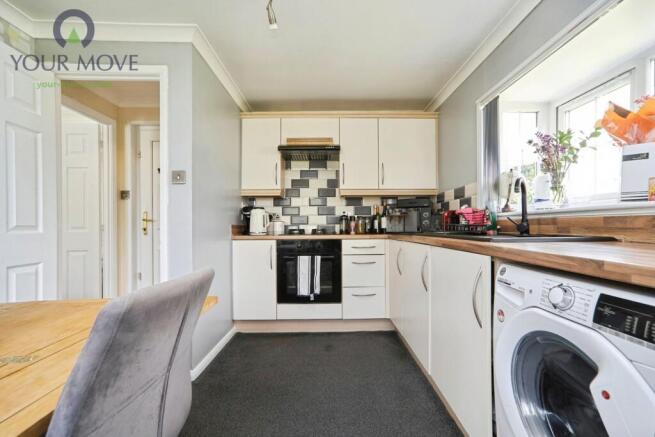 2 bed Detached for sale Image 8