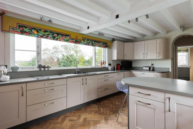 beech_tree_house_21.jpg