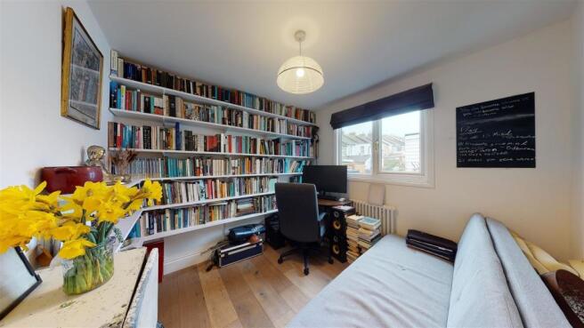 Photo 8