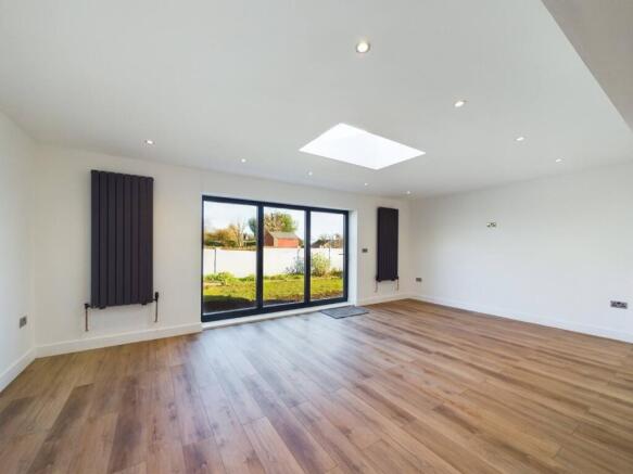 Kitchen/Diner/Living Area