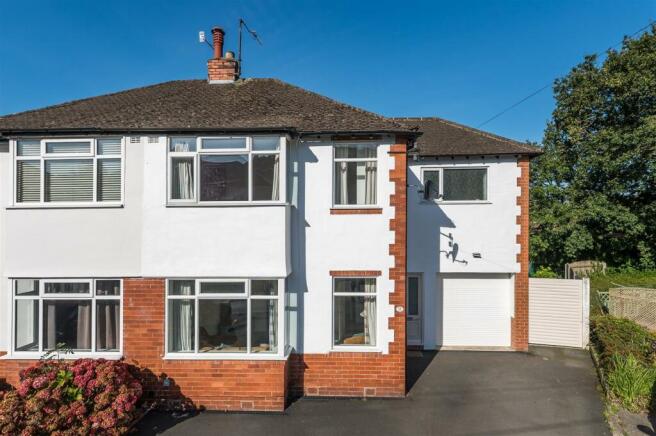 Maylea Drive