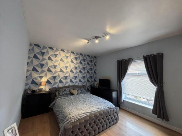 2 bed Terraced for sale Image 10