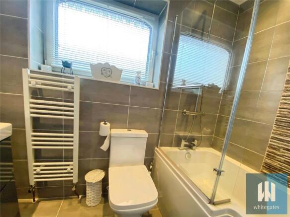 3 bed Bungalow for sale Image 10