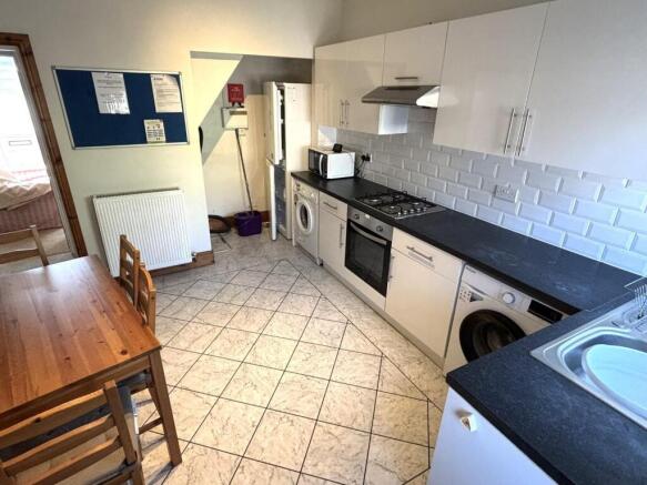 Dining kitchen.JPEG