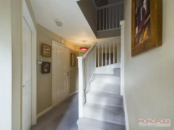 CAM01943G0-PR0150-STILL015.jpg