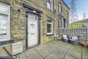 5, School Cote Terrace, Brow Lane, Holmfield, Halifax HX3 6SS
