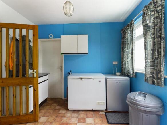 Utility Room.jpg