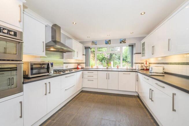 Kitchen/breakfast ro