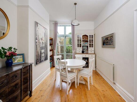 Dining room 