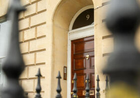 Flat 5 Third Floor, 9, Marlborough Buildings, City Centre, Bath BA1 2LX
