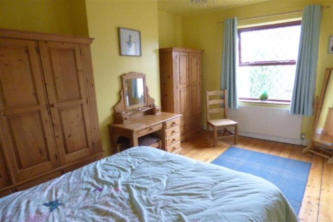 Bed 1 a