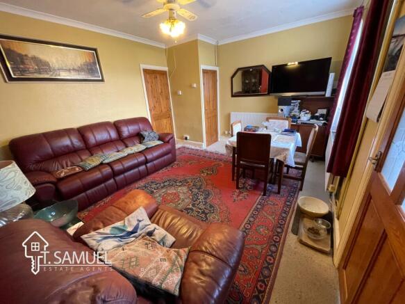 Dining room C.JPG