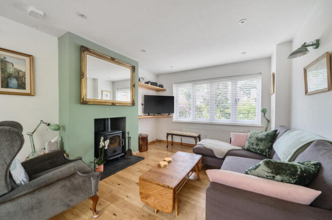 1309429-8-684aeea...