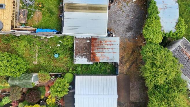 Garage, 23 Penallt Road, Llanelli, Dyfed, SA15 1HF photo 4