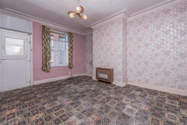 Living Room: