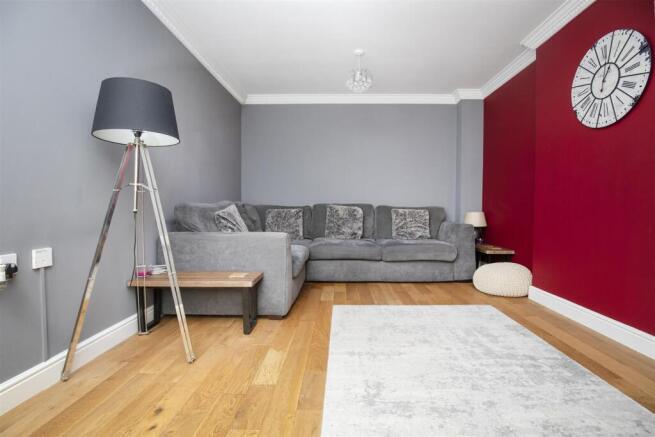 Bramleys Estate Agents - Suffolk Rise - Ferndale (