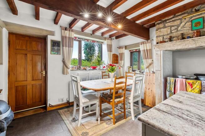 3 bed Detached for sale Image 7