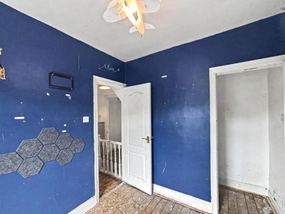 4 bed Terraced for sale Image 12