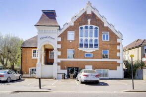 12, 47 49 Chapel Court, St Marks Road, Enfield EN1 1DT