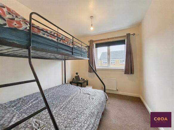 Bedroom 2 (7).jpg