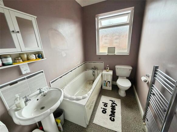 2 bed Terraced for sale Image 4