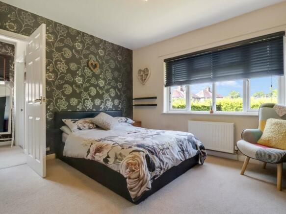 Bedroom 1 (Double)
