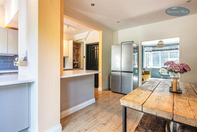 3 bed Semi-Detached for sale Image 7