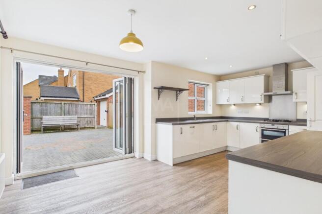 Kitchen/Dining Room