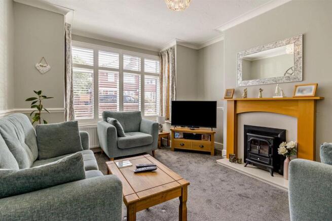 3 bed Semi-Detached for sale Image 6