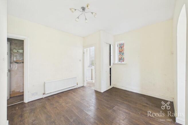 2 bed Semi-Detached for sale Image 6