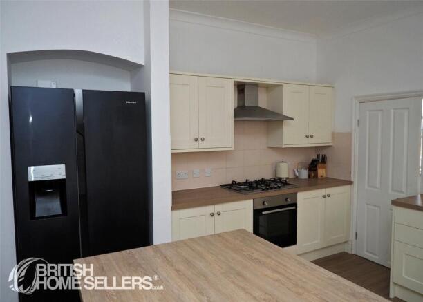 4 bed Terraced for sale Image 4
