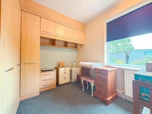 3 bed Bungalow for sale Image 10