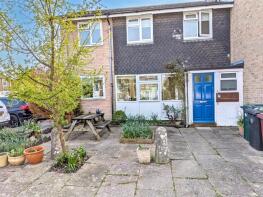 6, Grove Park, Chichester PO19 3HY