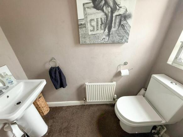 Four bed detached house, Silsden 11