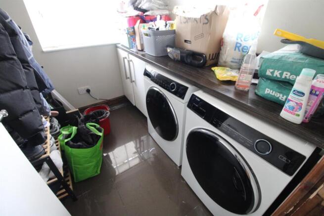 1 bed Flat to rent Image 7