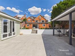 15, Grove Hill, Emmer Green, Reading RG4 8PN